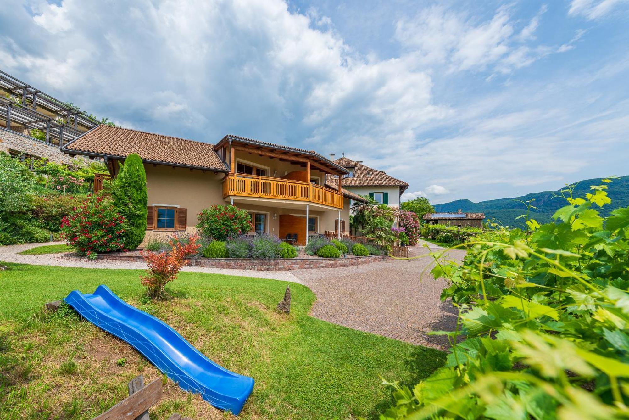 Weinhof Am See Caldaro Eksteriør billede