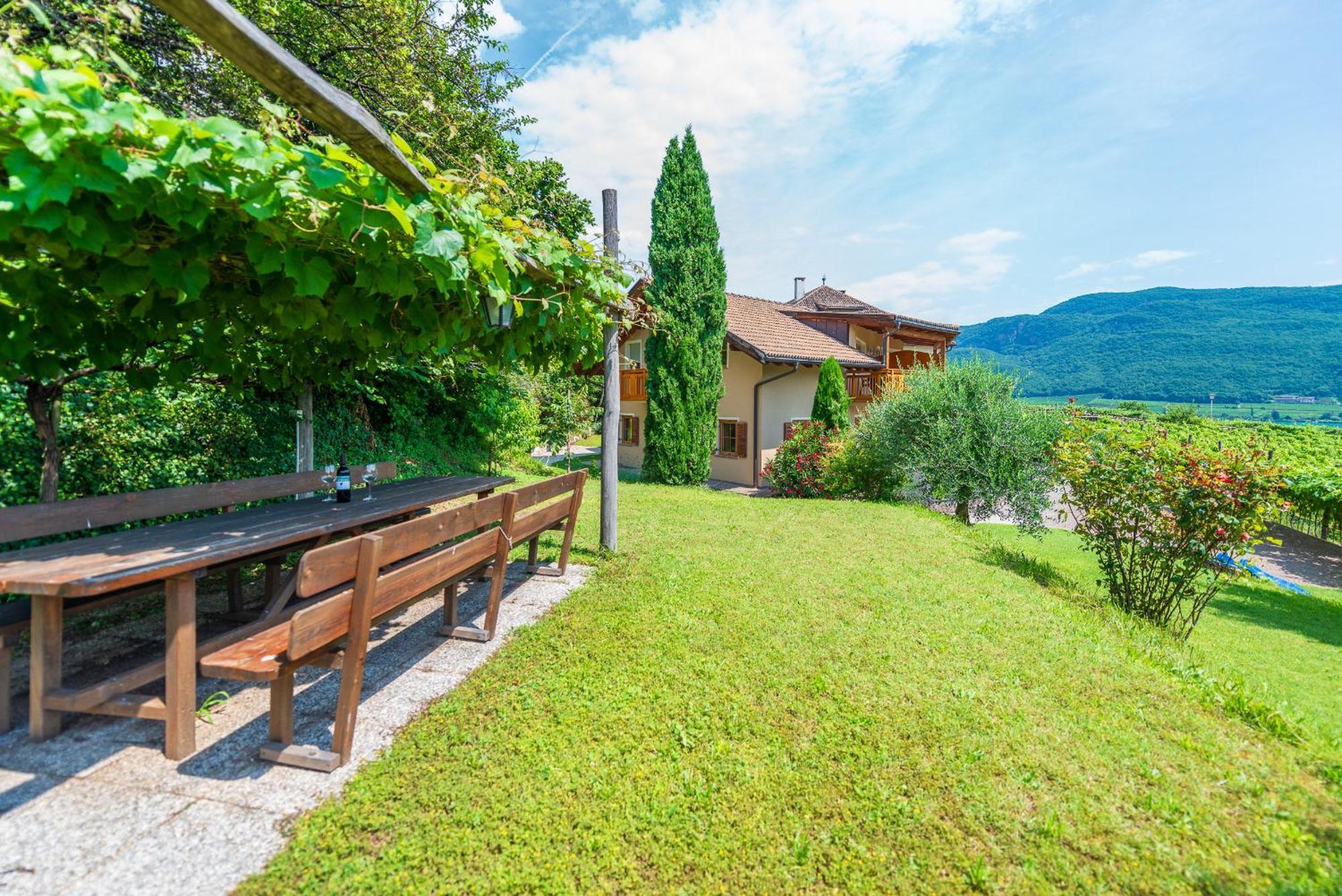 Weinhof Am See Caldaro Eksteriør billede