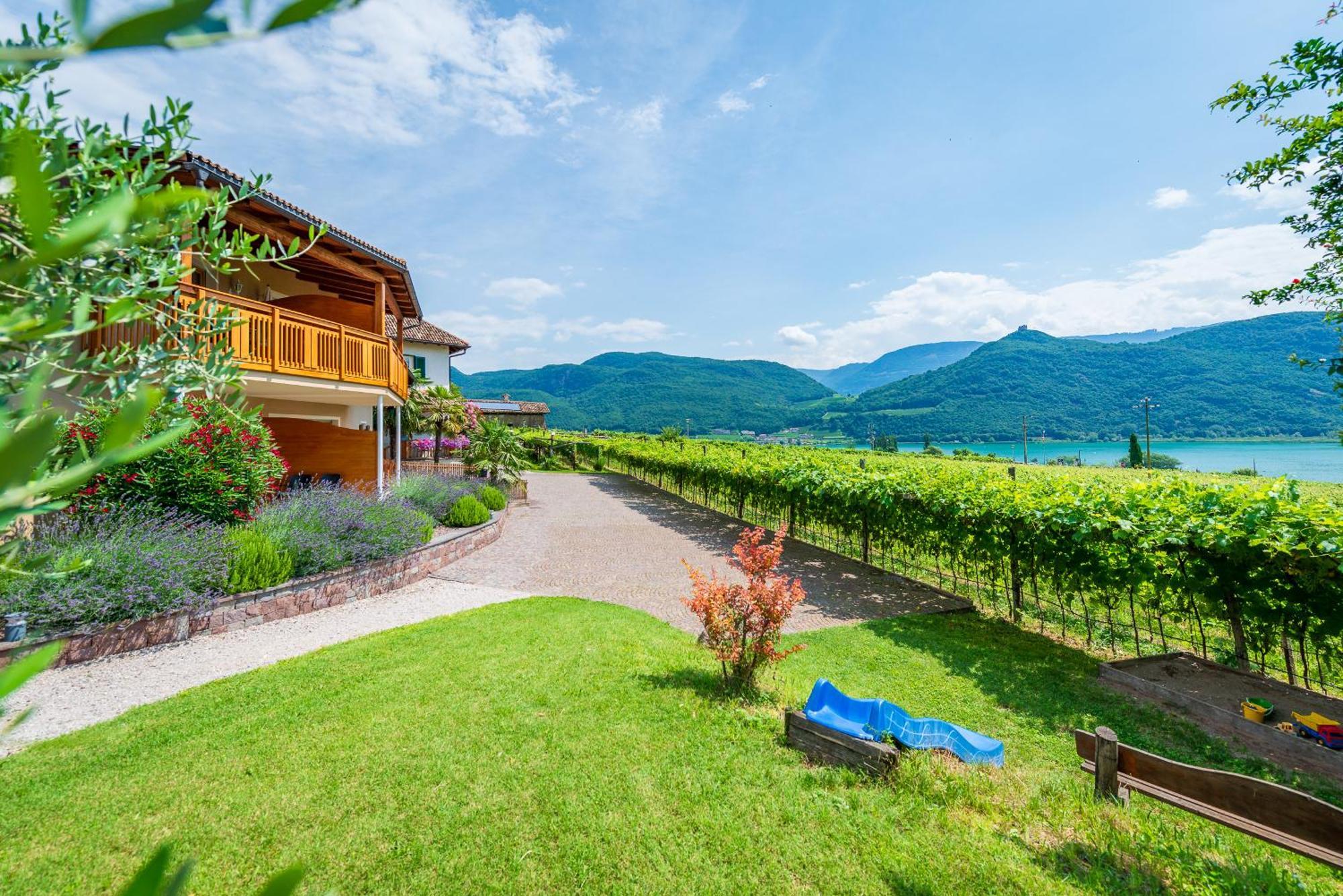 Weinhof Am See Caldaro Eksteriør billede
