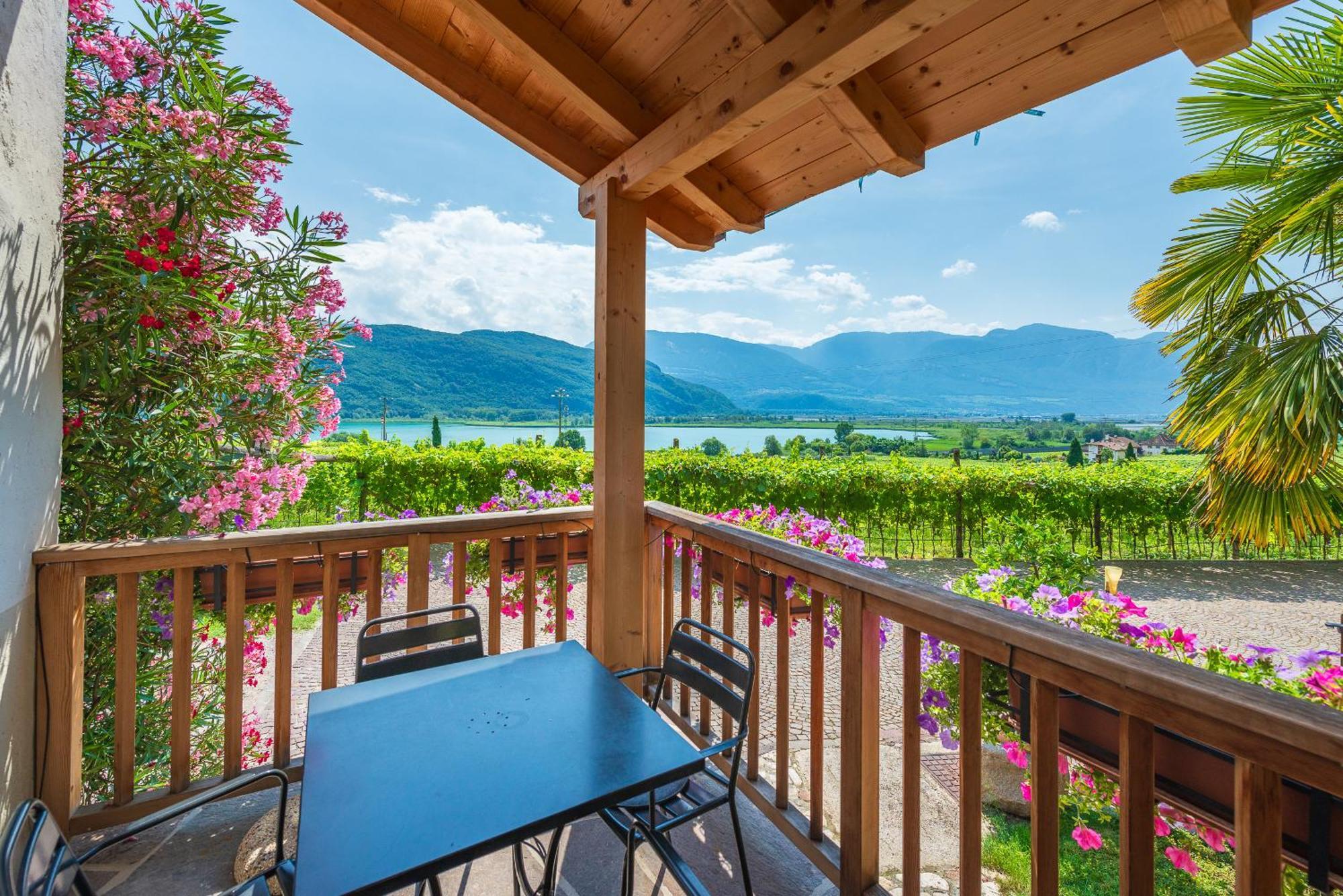 Weinhof Am See Caldaro Eksteriør billede